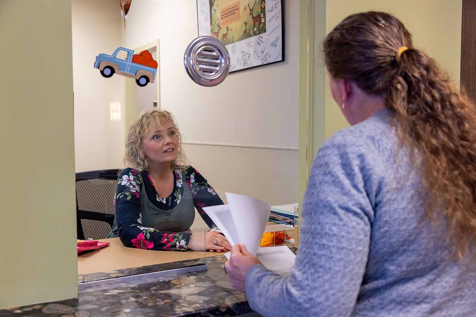 Paglilingkod sa mga Customer