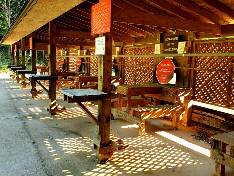 Isang larawan ng isang shooting range sa lokal na WMA